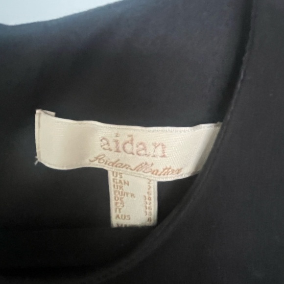 Aidan Mattox Mixed Media Size 2 - Picture 2 of 3